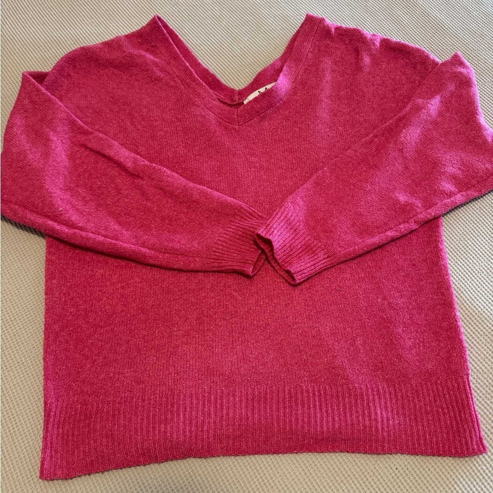 Pink V-Neck Soft Sweater​​